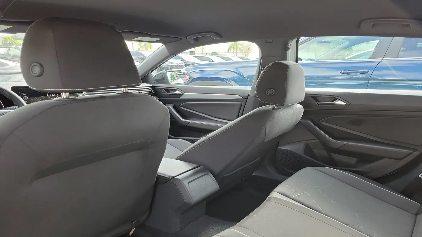 2025 Volkswagen Jetta Sport
