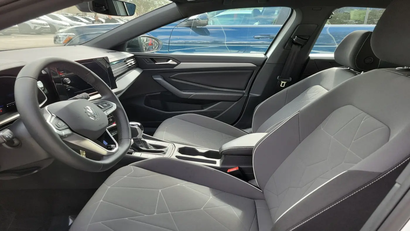 2025 Volkswagen Jetta Sport