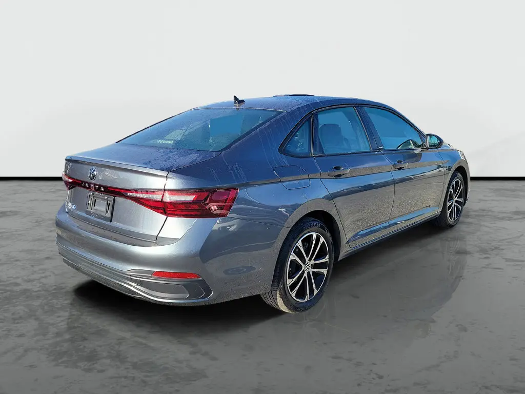 2025 Volkswagen Jetta - $18,995