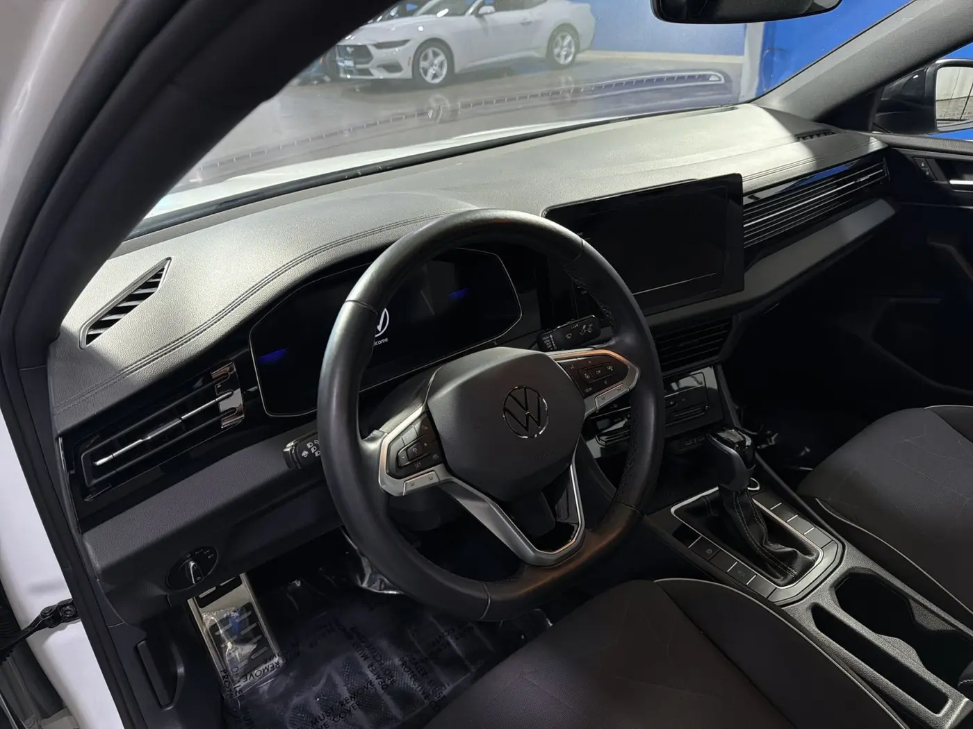 2025 Volkswagen Jetta - $18,250