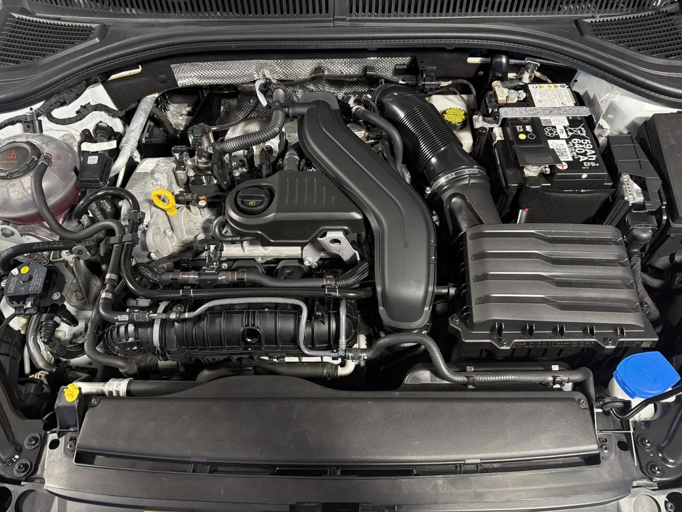 2025 Volkswagen Jetta - $18,250