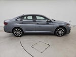 2025 Jetta Thumbnail 4