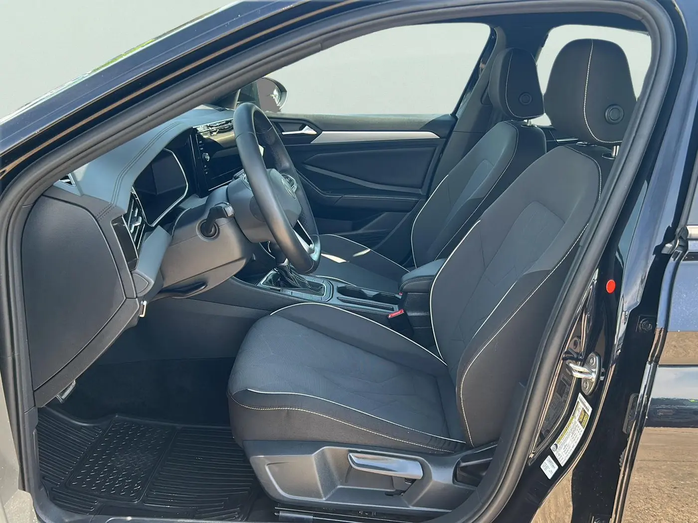 2025 Volkswagen Jetta - $17,925