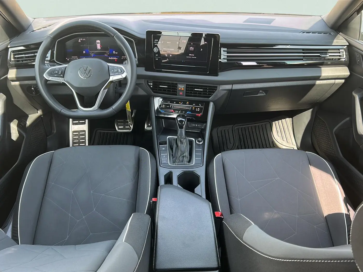 2025 Volkswagen Jetta - $17,925