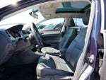 2016 Golf SportWagen Thumbnail 19