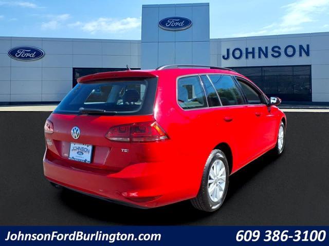 2016 Volkswagen Golf - $11,500