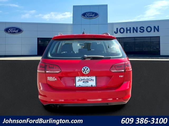 2016 Volkswagen Golf - $11,500