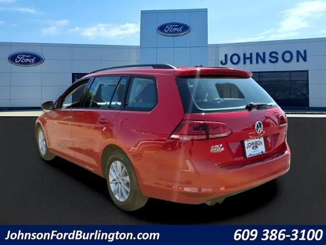 2016 Volkswagen Golf - $11,500