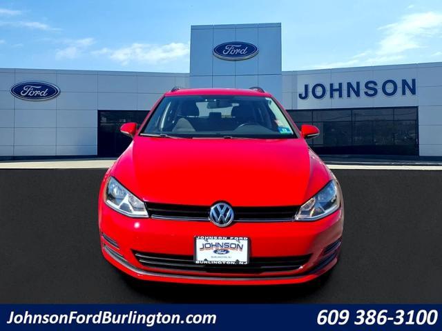 2016 Volkswagen Golf - $11,500