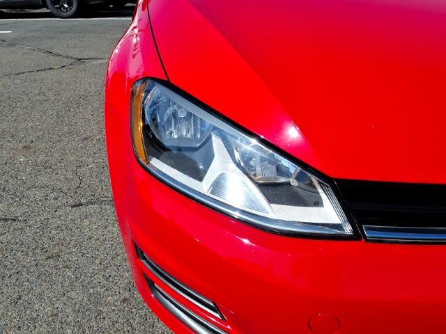 2016 Volkswagen Golf - $11,500