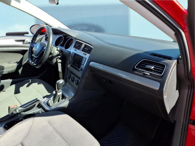 2016 Volkswagen Golf - $11,500