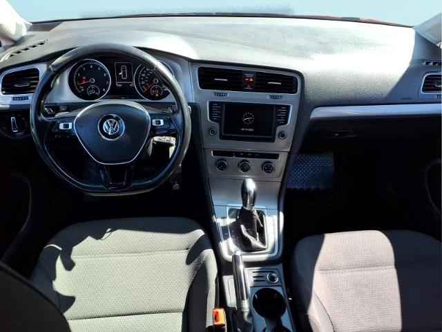 2016 Volkswagen Golf - $11,500