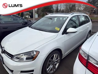 2017 Volkswagen Golf SportWagen with Pure White Exterior