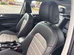 2016 Golf SportWagen Thumbnail 13
