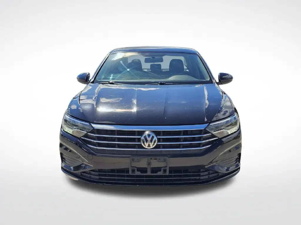 2019 Volkswagen Jetta - $10,250