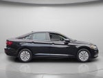 2020 Jetta Thumbnail 8