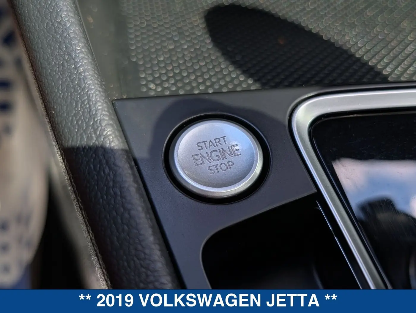 2019 Volkswagen Jetta - $14,299