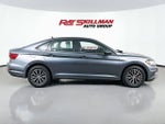2021 Jetta Thumbnail 8