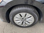 2019 Jetta Thumbnail 13