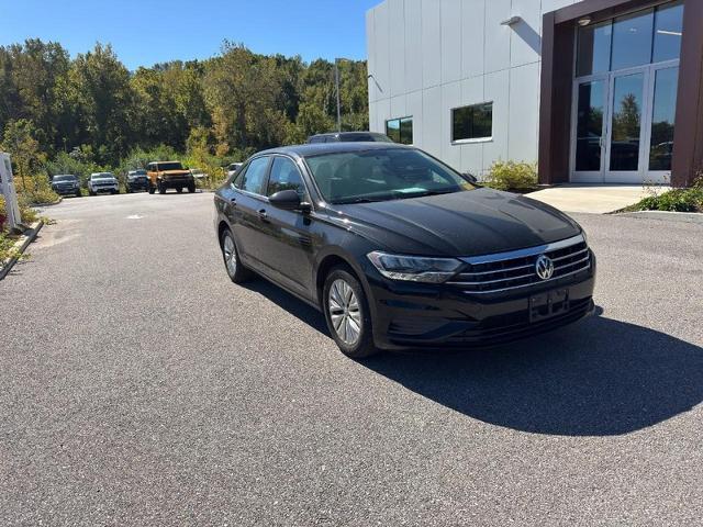 2019 Volkswagen Jetta - $13,987
