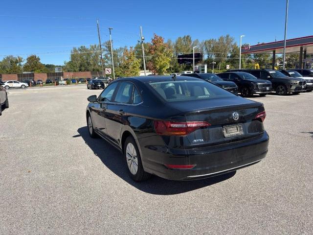 2019 Volkswagen Jetta - $13,987
