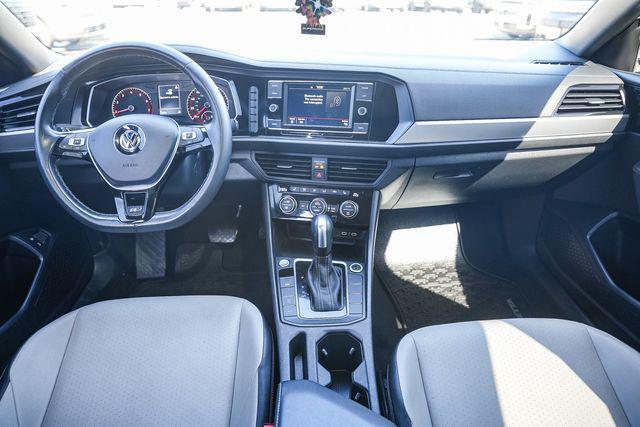 2021 Volkswagen Jetta - $17,381