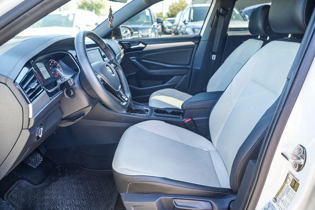 2021 Volkswagen Jetta - $17,381