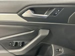 2019 Jetta Thumbnail 11
