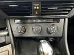 2019 Jetta Thumbnail 16