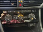 2019 Jetta Thumbnail 21