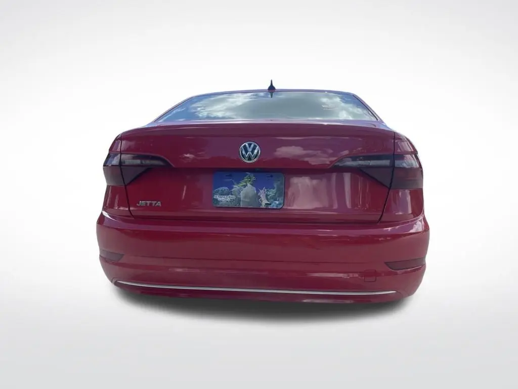 2021 Volkswagen Jetta - $15,297