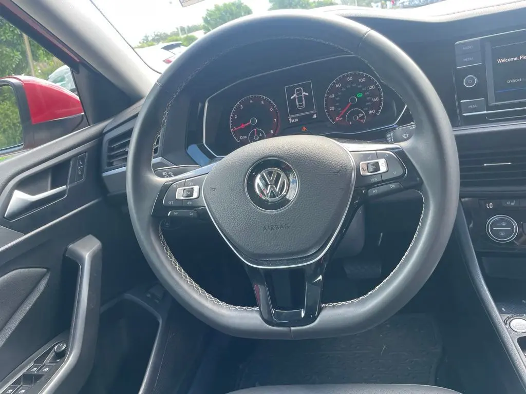 2021 Volkswagen Jetta - $15,297