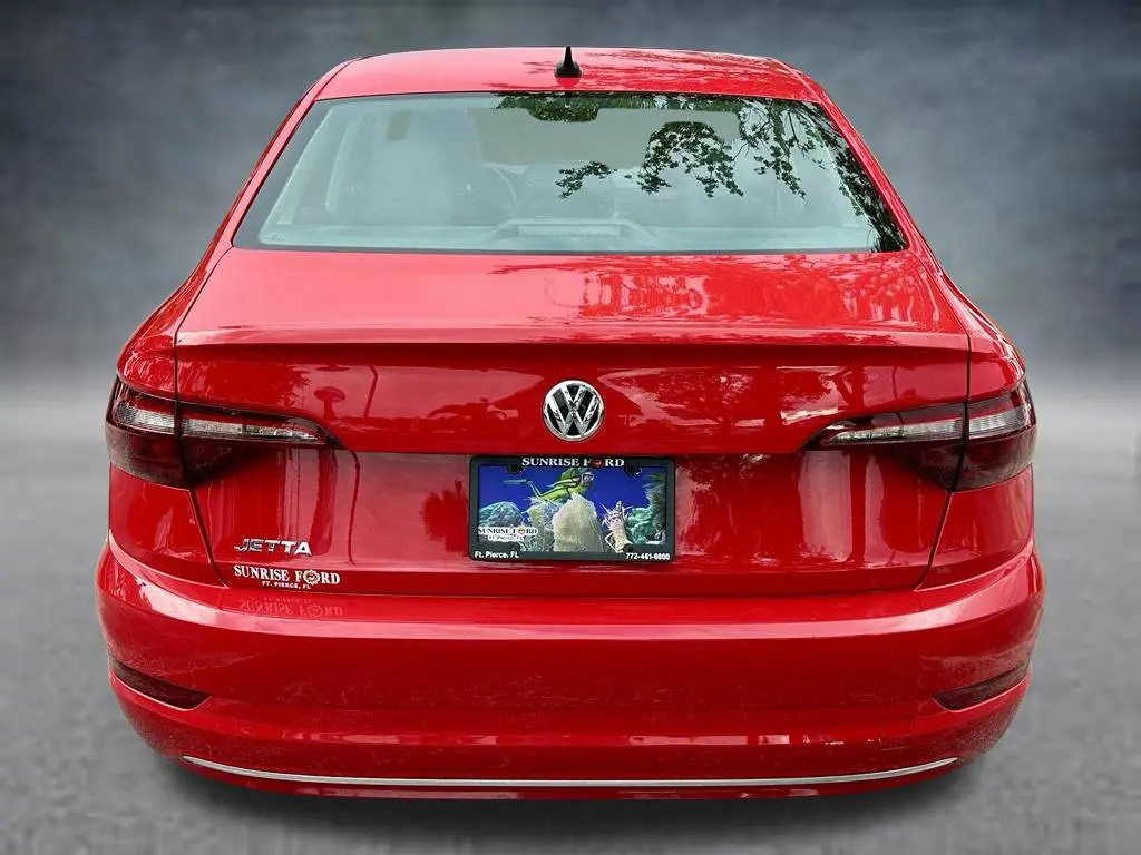 2021 Volkswagen Jetta - $14,297