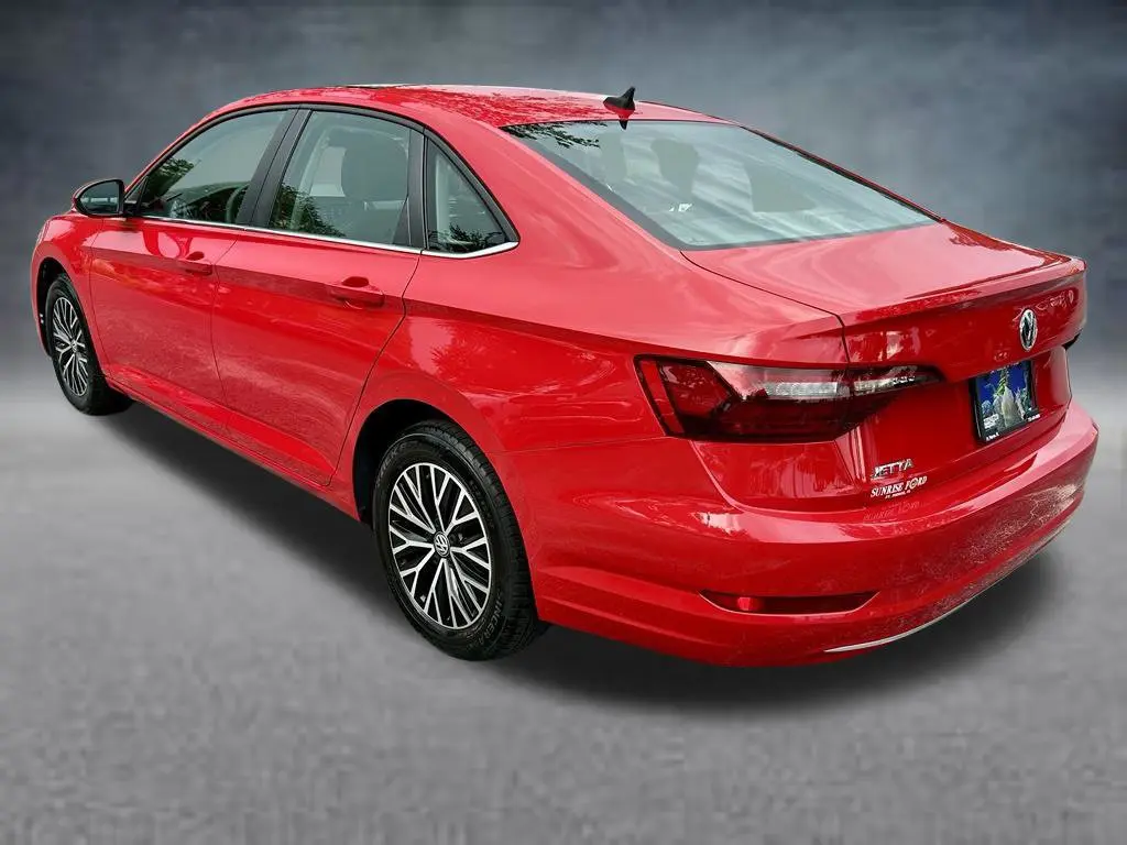 2021 Volkswagen Jetta - $14,297