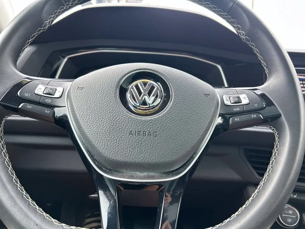 2021 Volkswagen Jetta - $14,297