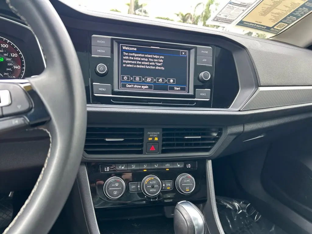2021 Volkswagen Jetta - $14,297