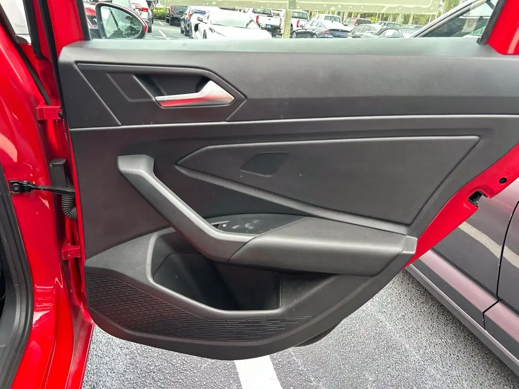 2021 Volkswagen Jetta - $14,297