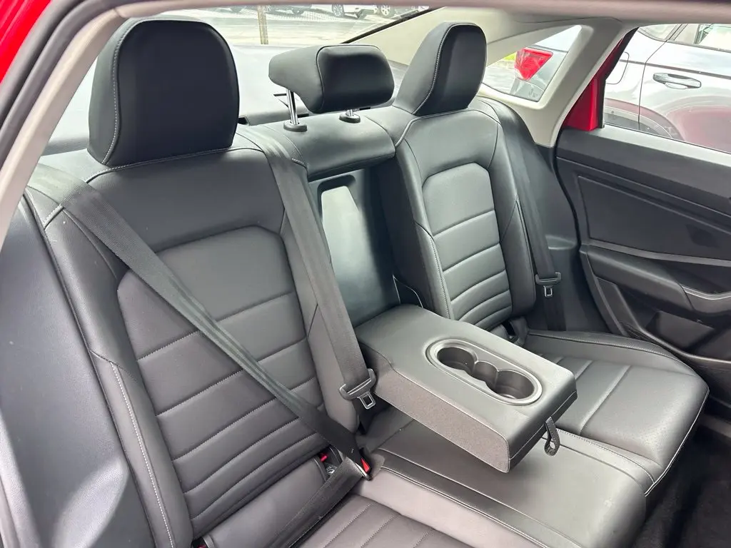 2021 Volkswagen Jetta - $14,297
