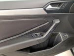 2019 Jetta Thumbnail 12