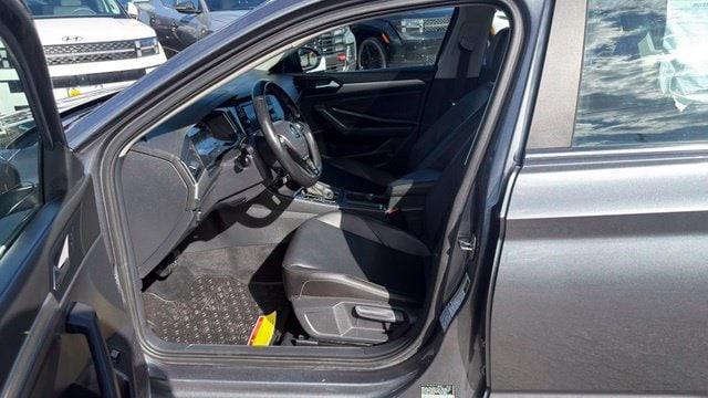 2019 Volkswagen Jetta - $14,999