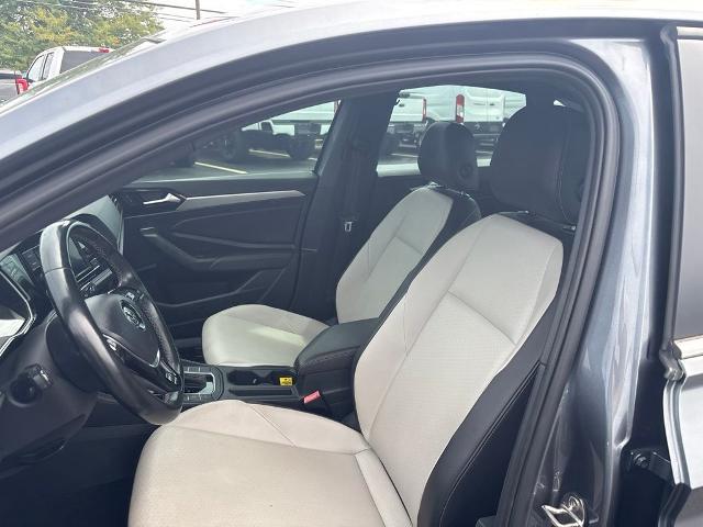 2019 Volkswagen Jetta - $13,570