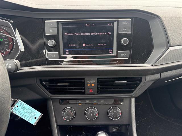 2019 Volkswagen Jetta - $10,796