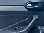 2019 Jetta Thumbnail 10