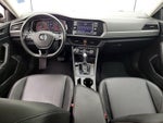2019 Jetta Thumbnail 9