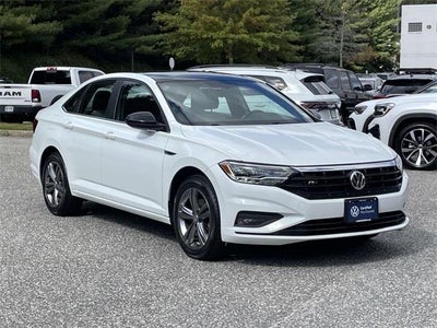 Photo of a 2019 Volkswagen Jetta R-LINE 4DR Sedan for sale