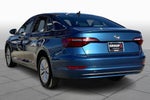 2020 Jetta Thumbnail 11
