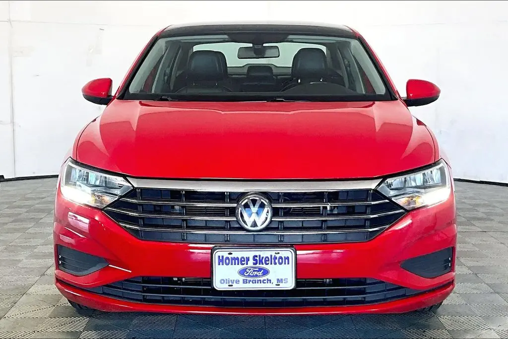 2019 Volkswagen Jetta - $13,941