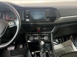 2019 Jetta Thumbnail 6