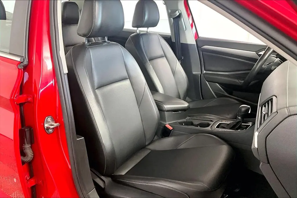 2019 Volkswagen Jetta - $13,941