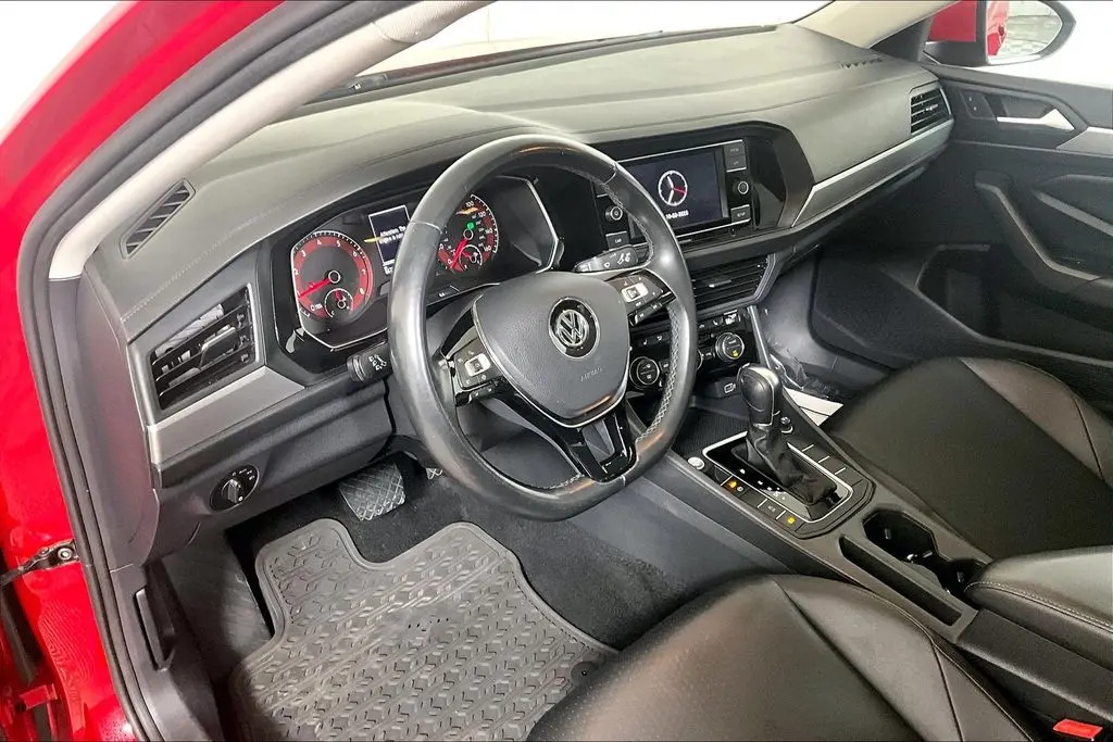 2019 Volkswagen Jetta - $13,941